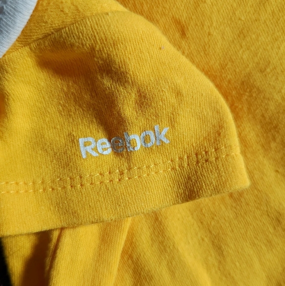 Pittsburgh Penguins Hockey Onesie 0-3 month - Picture 3 of 4